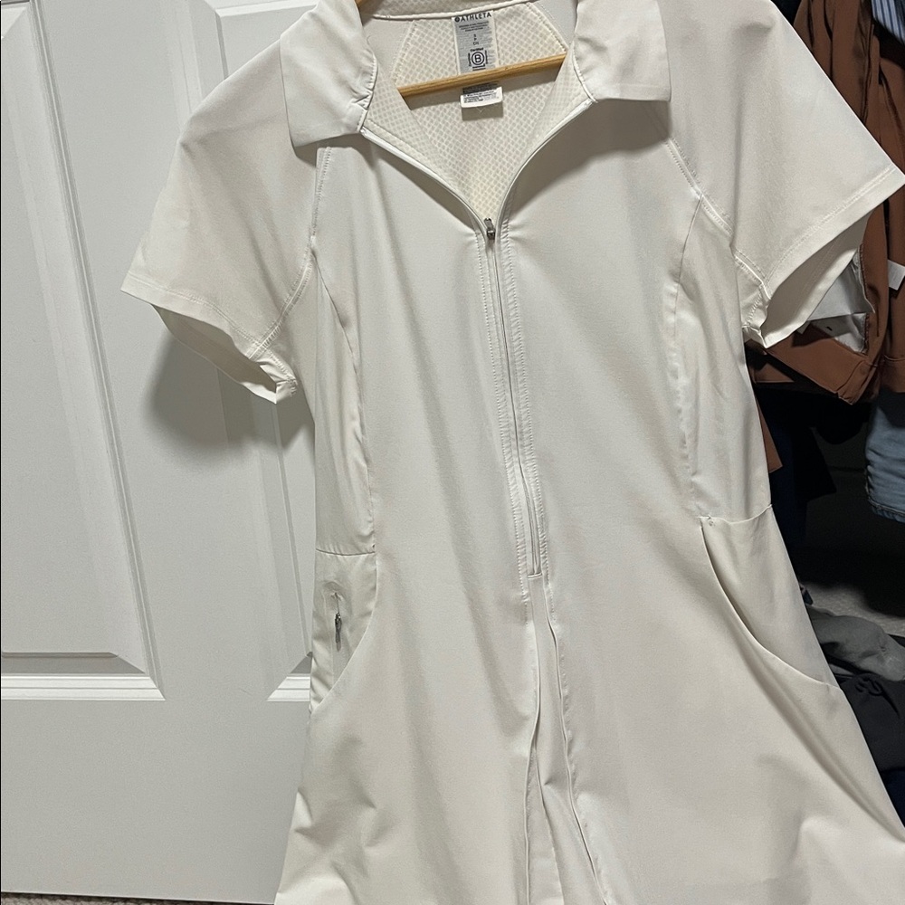Athleta Cream Textured Top